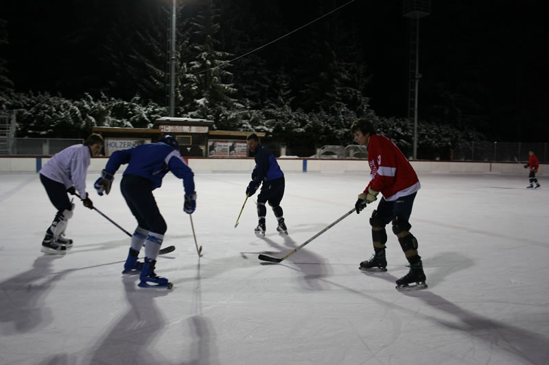 gal/Eishockeyspiel in Toblach/2008-02-02 SVR Eishockey 054.jpg